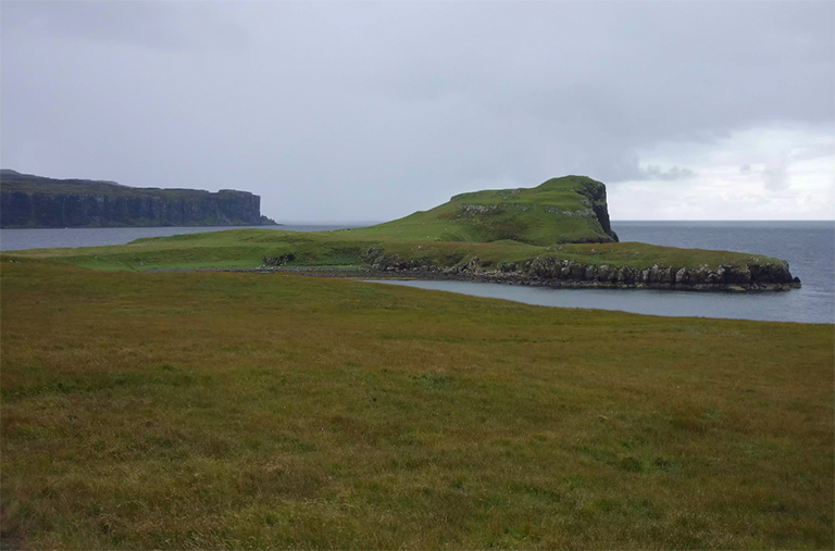 从苏格兰尤利尼什角（Ollinish Point）