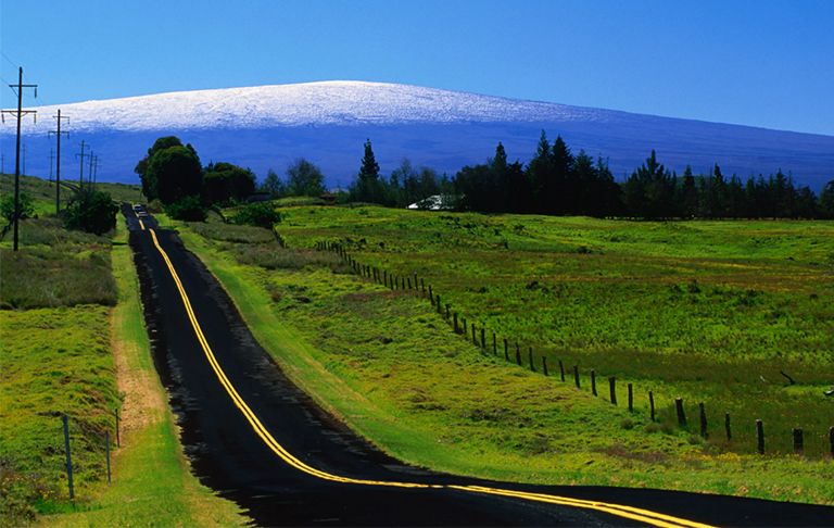 冒纳罗亚火山：地球上大的活盾火山