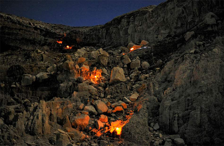 火山